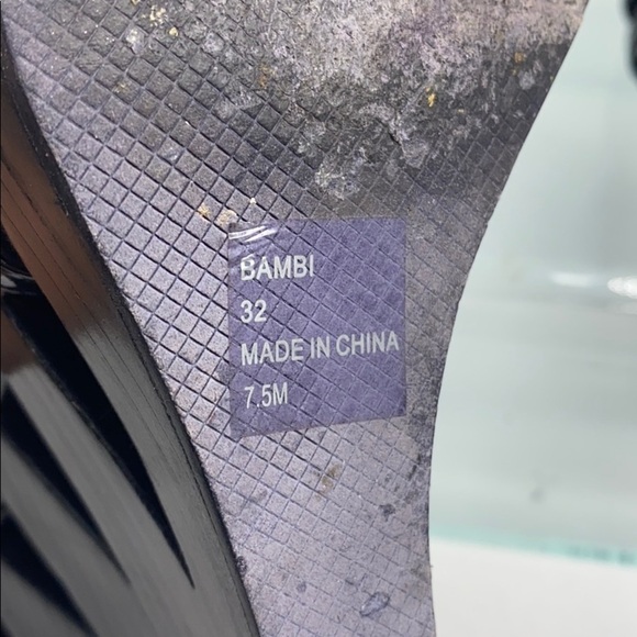 Donald J Pliner Sz 7.5M Bambi High Wedge Sandals - Picture 10 of 11